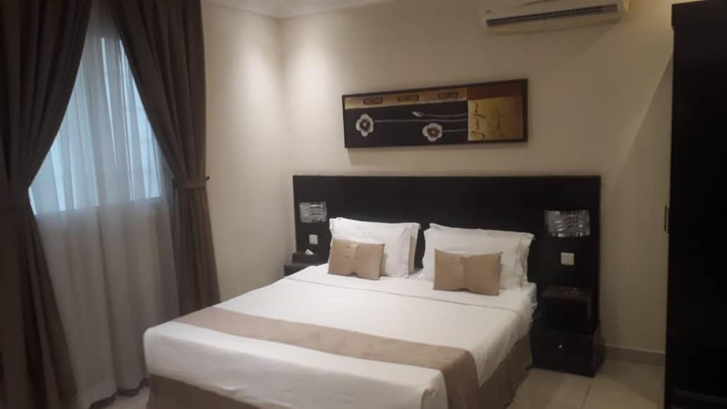 Apartment Nawara Khanshalila *